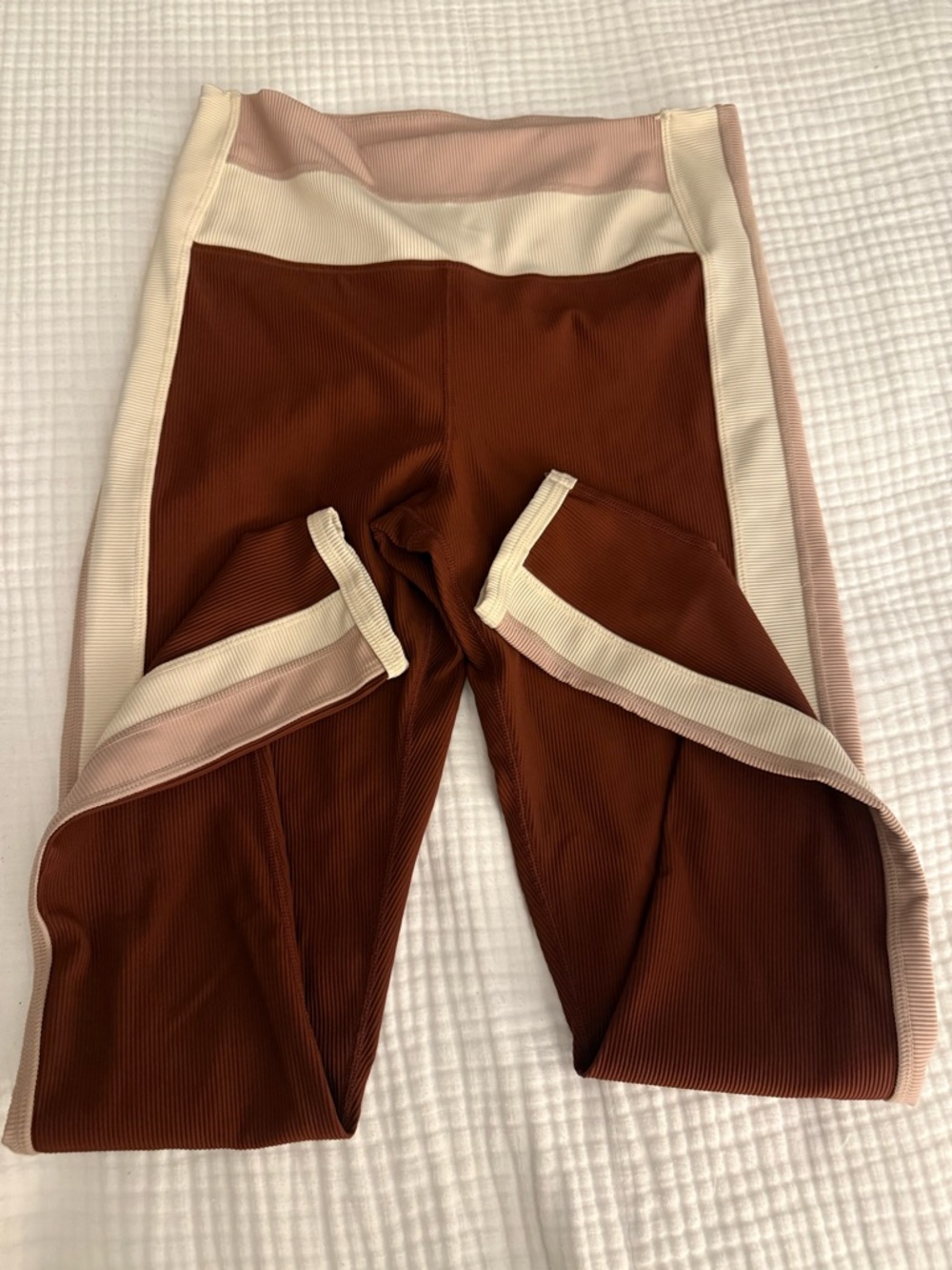 Glyder Colorblock Ribbed Leggings in Rust, Cream & Blush